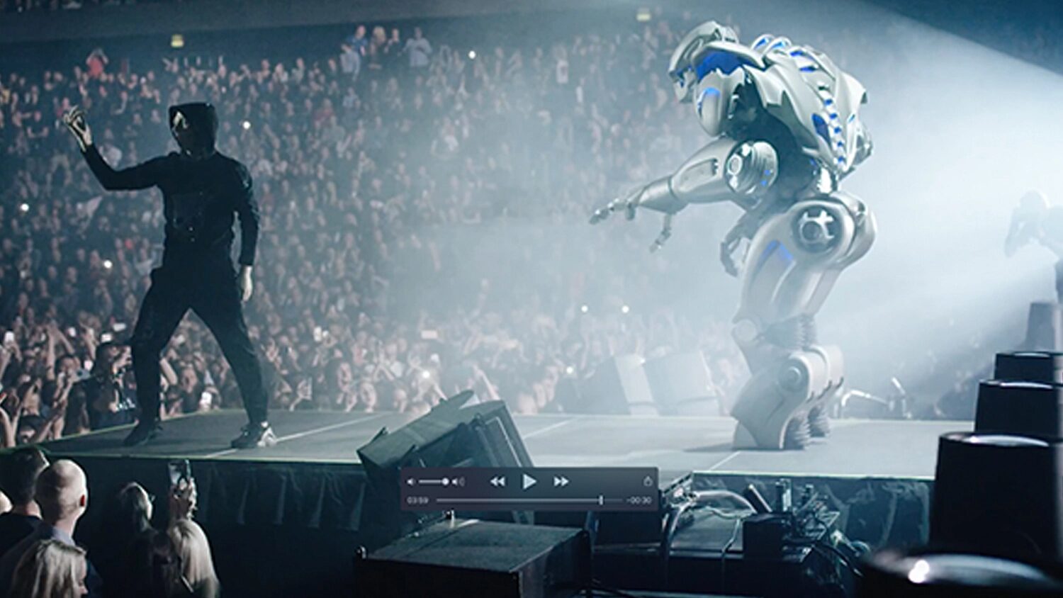 titan celebrity romania arena