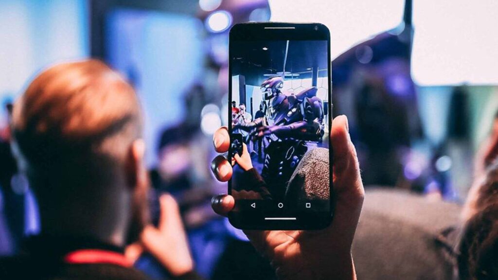 titan the robot selfie mobile phone